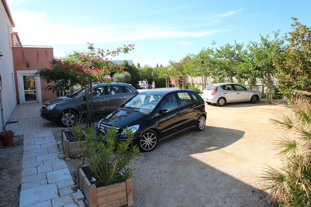 Hotel Et De La Transhumance Saint-Martin-de-Crau