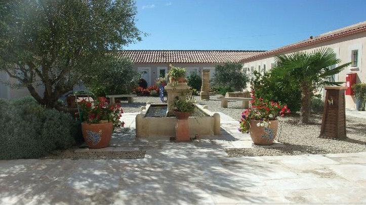 Hotel Et De La Transhumance