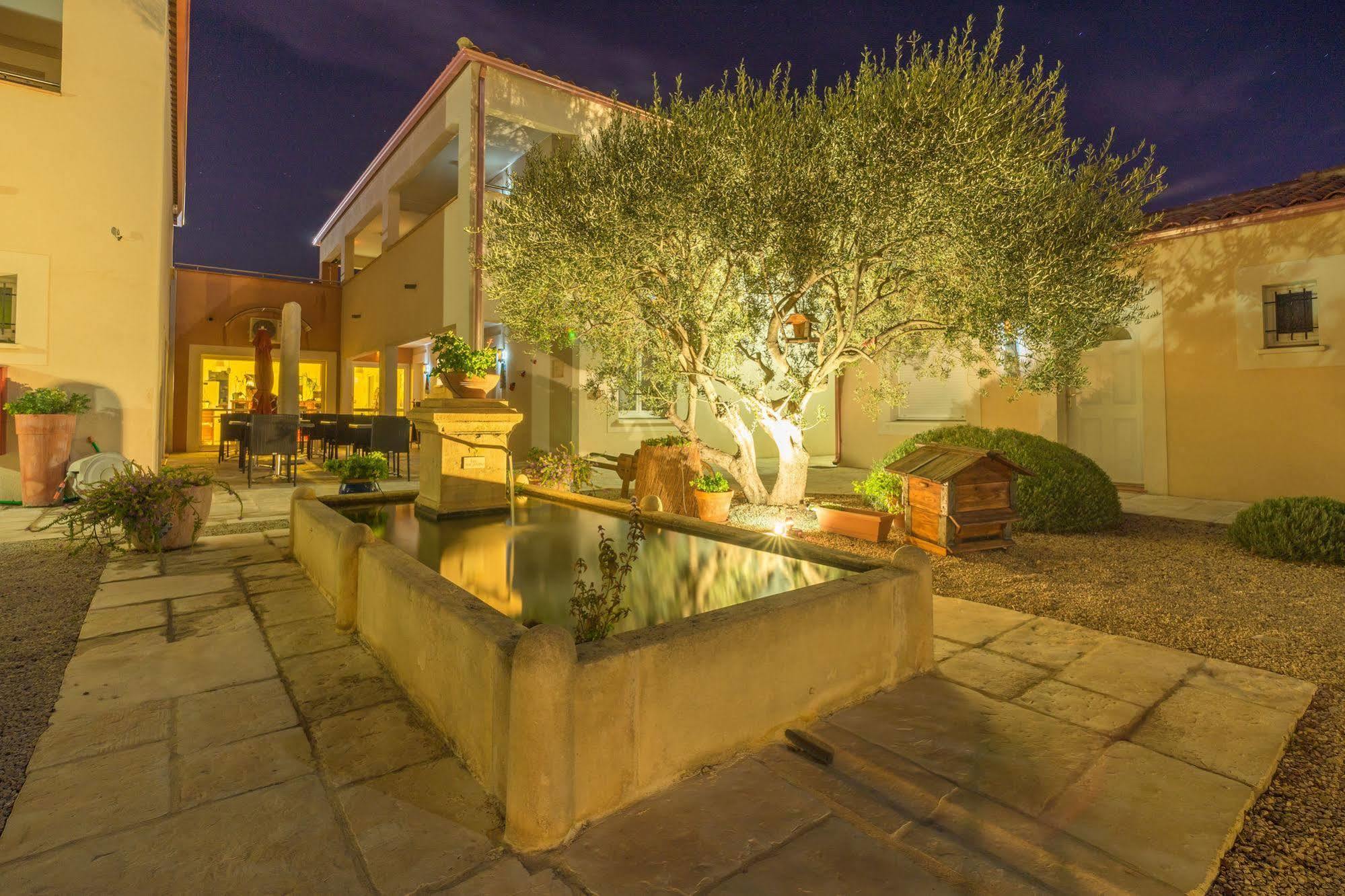 Et De La Transhumance Hotel Saint-Martin-de-Crau